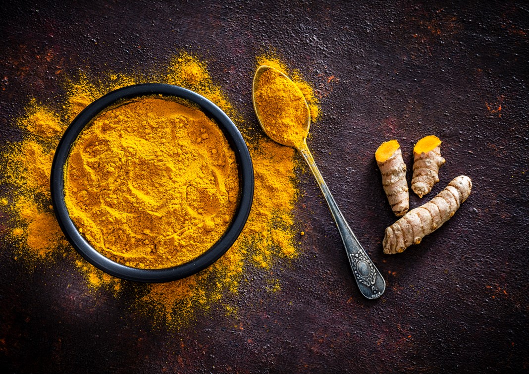 Curcumin in cosmetics